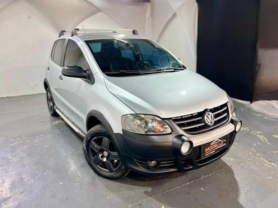 VOLKSWAGEN CROSSFOX 1.6 MI FLEX 8V 4P MANUAL VOLKSWAGEN CROSSFOX 1.6 MI FLEX 8V 4P MANUAL